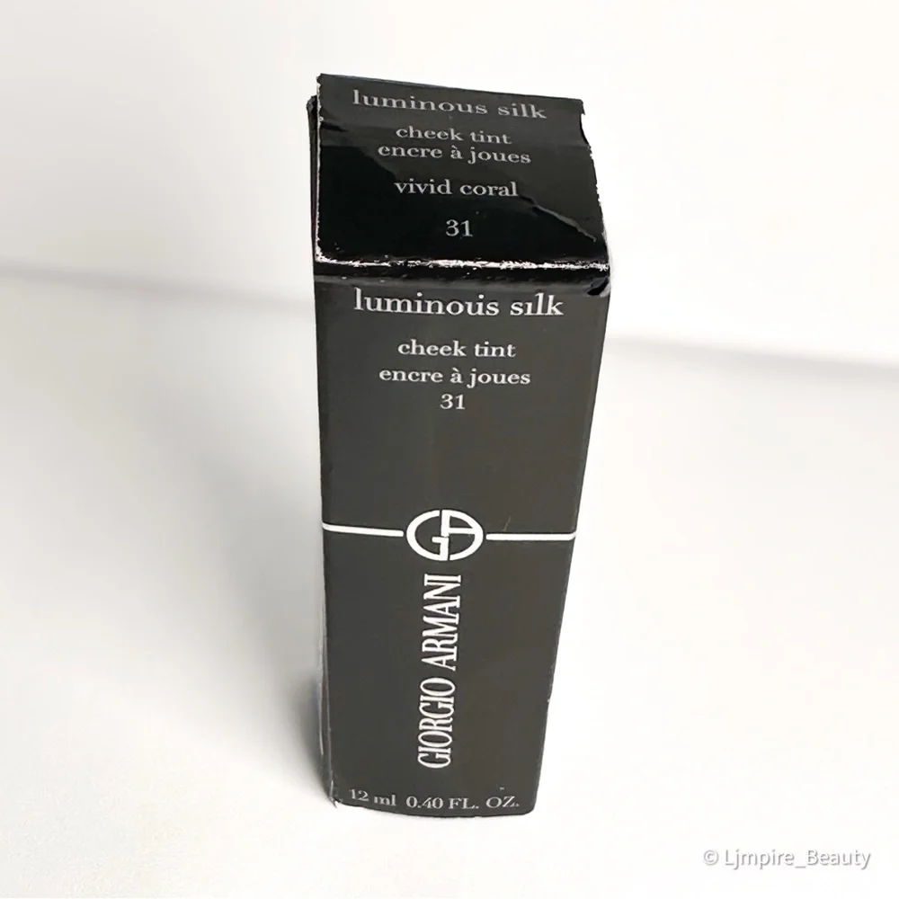 31 - 🆕 GIORGIO ARMANI Luminous Silk Cheek Tint in Shade: 31 Vivid Coral NIB